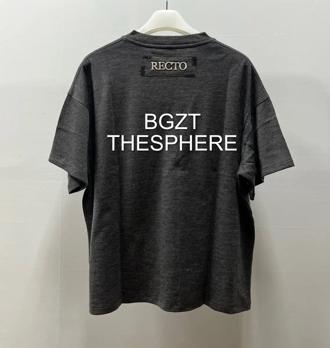 値下げ！美品RECTO 25SS AMERICA 1992 Tシャツ　韓国 値下げ！美品RECTO 25SS AMERICA 1992 Tシャツ 韓国